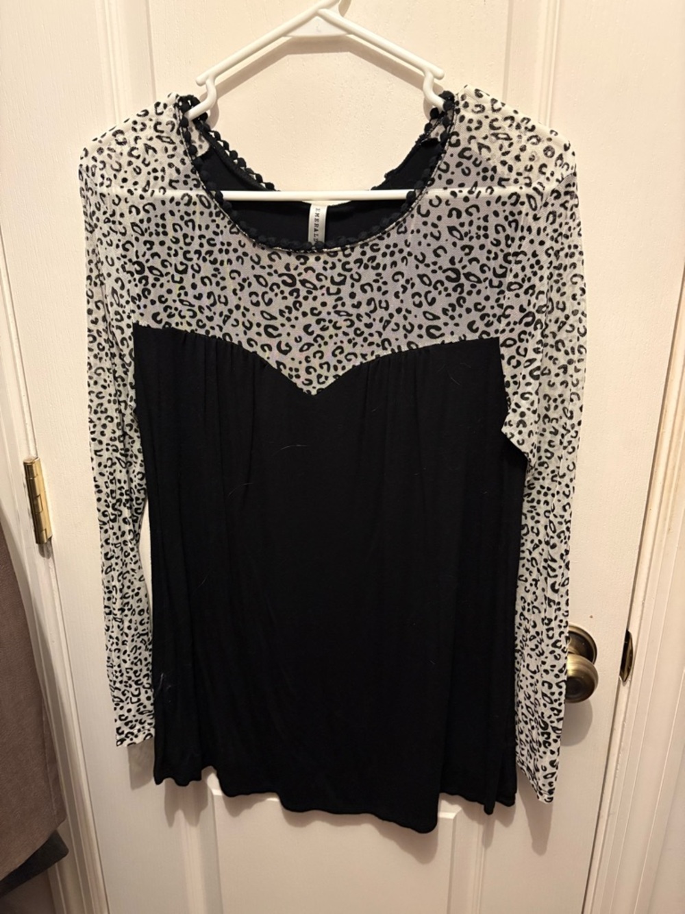 Emerald Black Top with White Leopard Yoke